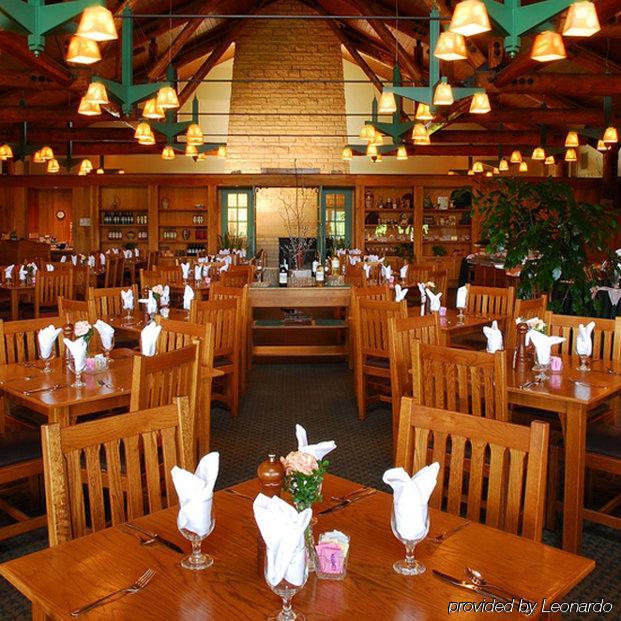 Lied Lodge At Arbor Day Farm Nebraska City Restaurant photo